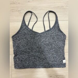 Vuori Halo Performance Crop Tank in Heather Grey